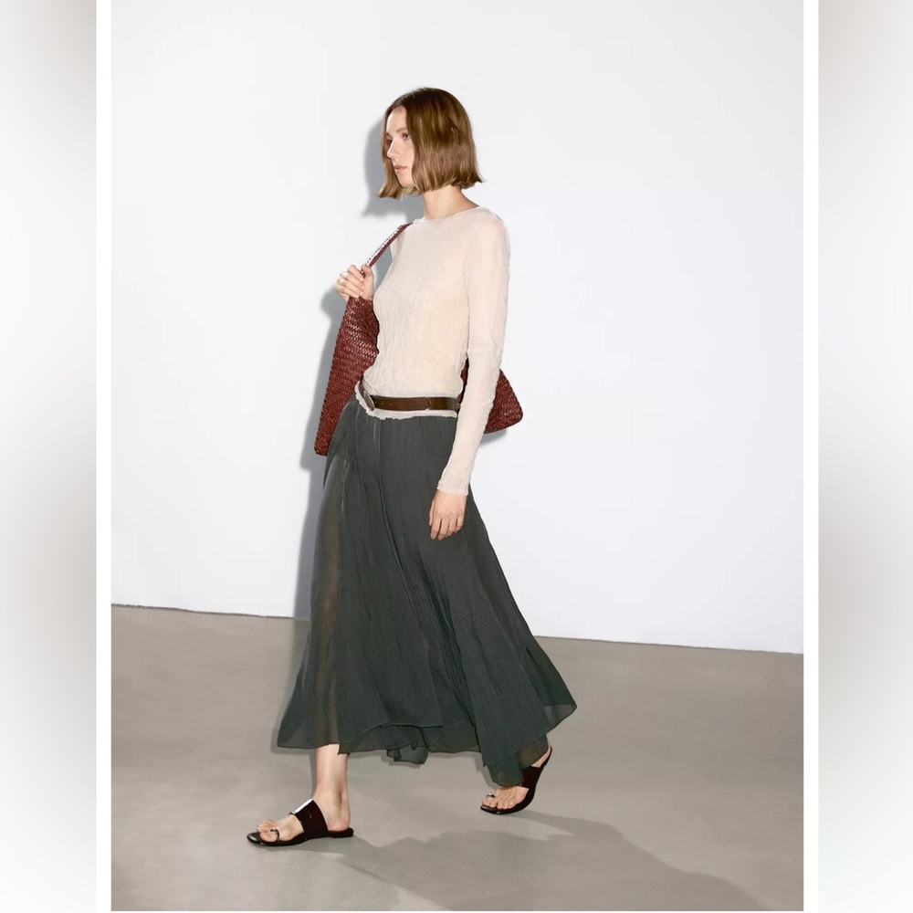 Massimo Dutti Long Flowing Skirt with Ruffles NWT Size 36 Duck Green